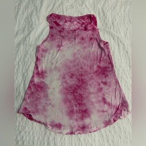 Soft and sexy pink tie die tank top